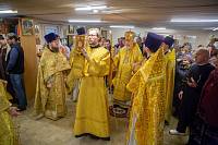 Архиерейское богослужение в Преображенском храме посёлка Загорянский 